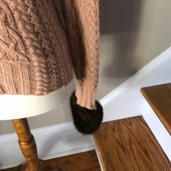 Ballinger Gold Camel Cable Knit  Fur Cardigan  SM - Picture 5 of 8